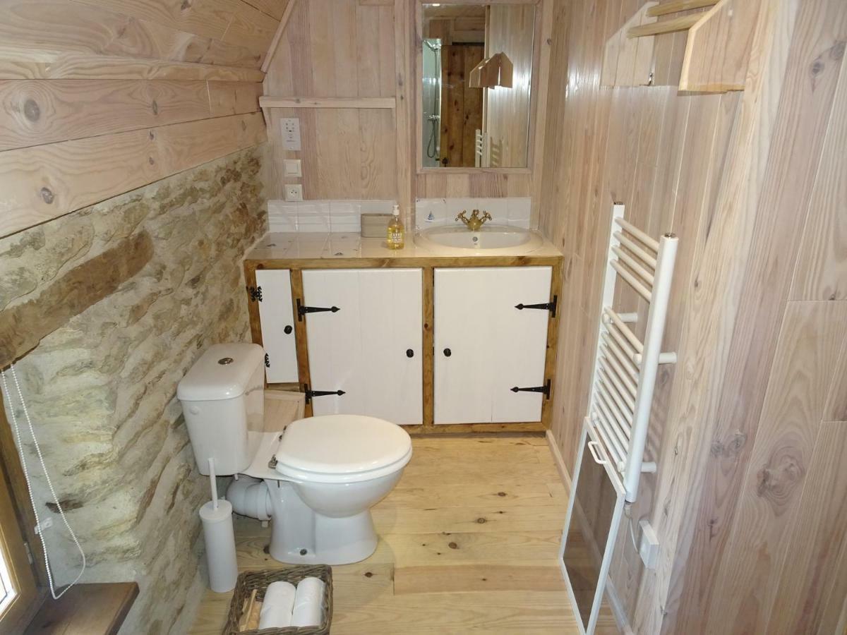 La Porcherie Villa Hellean Екстериор снимка