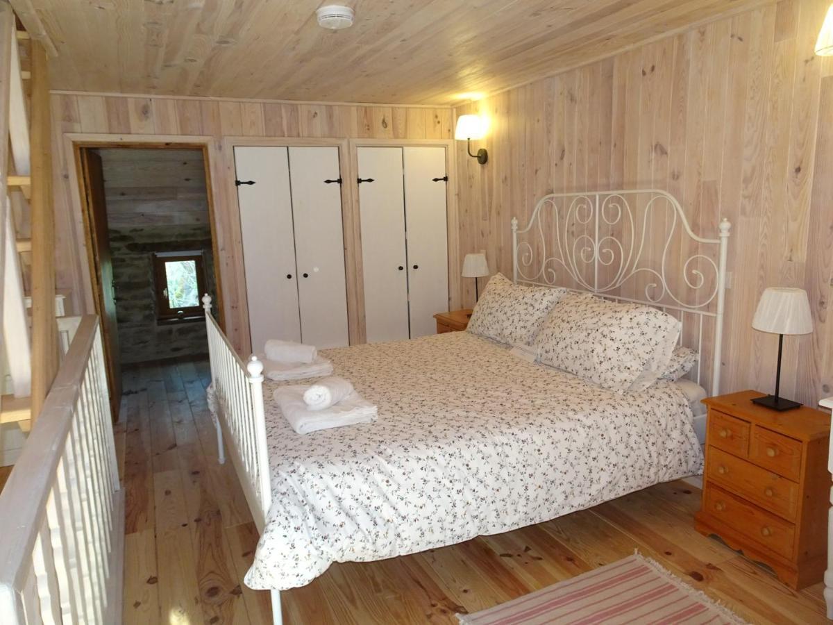 La Porcherie Villa Hellean Екстериор снимка